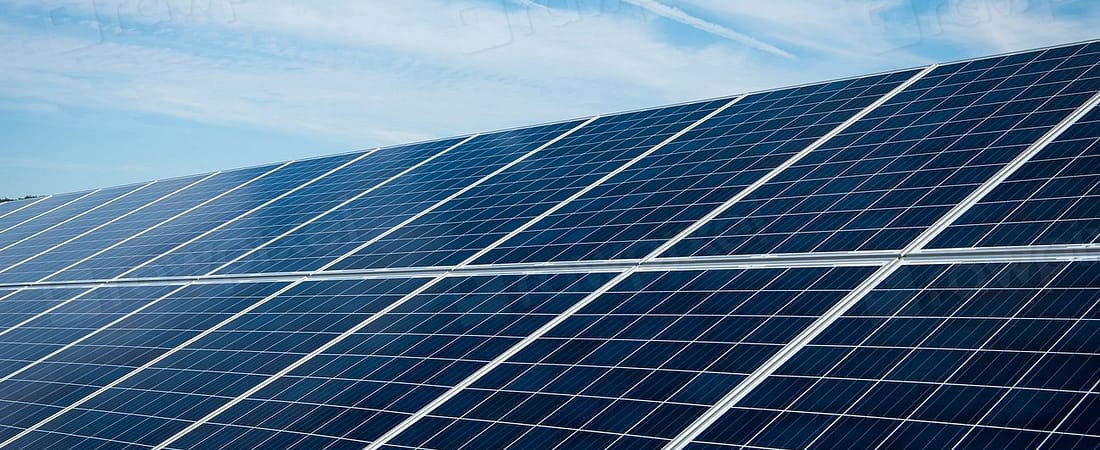 Why Solar Panels May Be a Smart Idea Right Now